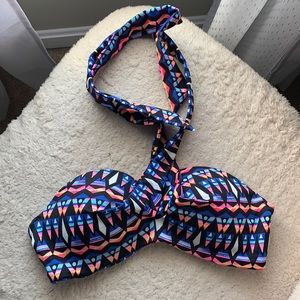 Very colorful bikini top!